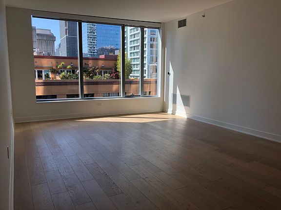 5th image of 201 Folsom St APT 7