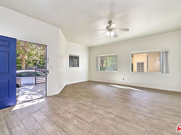 5th image of 705 S Gramercy Pl