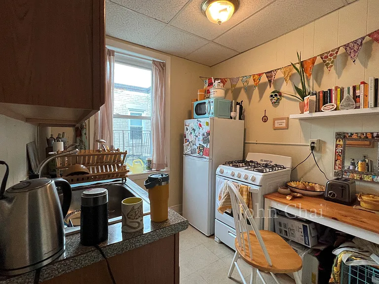 95 Gordon St #15 — Photo 15