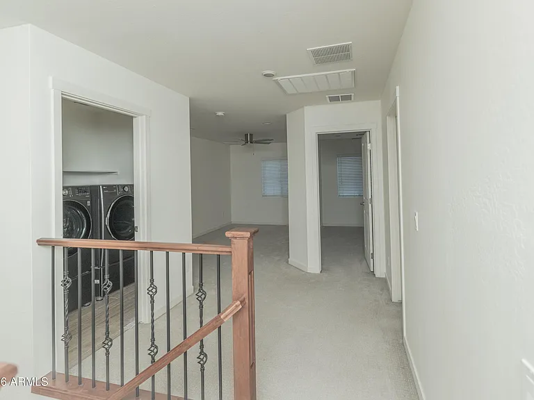 6018 W Hartford Ct — Photo 14