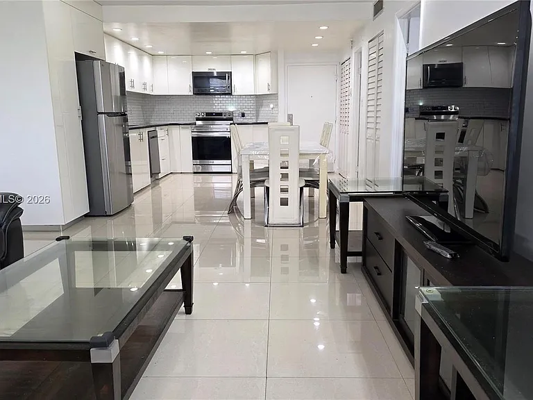 1351 NE Miami Gardens Dr #511E — Photo 9