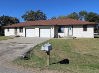 520 E 10th Ave, El Dorado, KS 67042