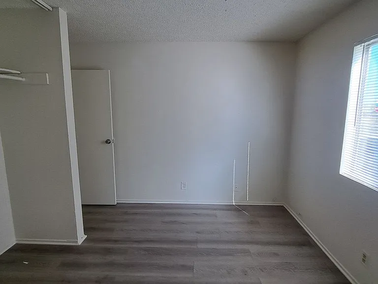 156 Judy Ln — Photo 10