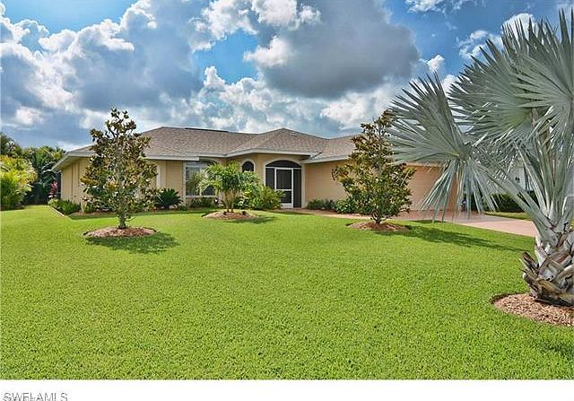 1st image of 4313 SW 19th Ave