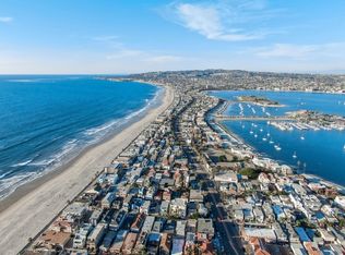 718 Queenstown Ct, San Diego, CA 92109