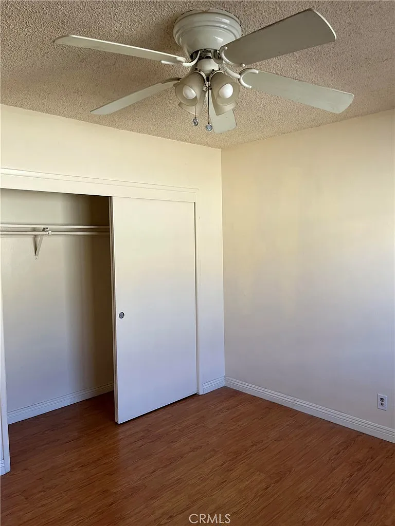 Building Photo - 415 N 3rd St #F