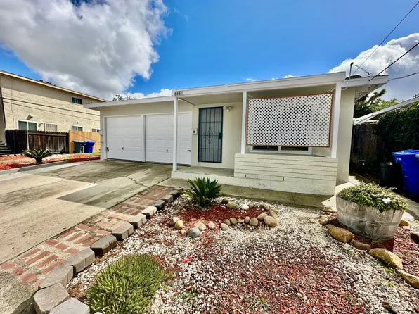 6131-33 Horton Dr, La Mesa, CA