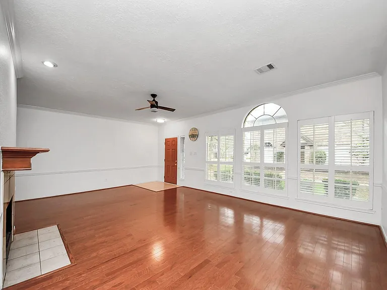2204 Gemini St — Photo 5