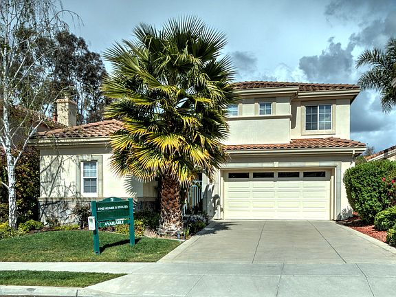 2nd image of 5815 Killarney Cir