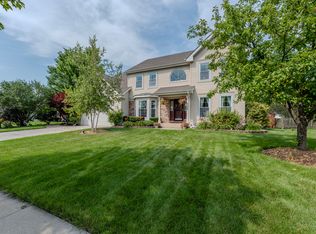 2005 Garfield Ave, Aurora, IL 60506