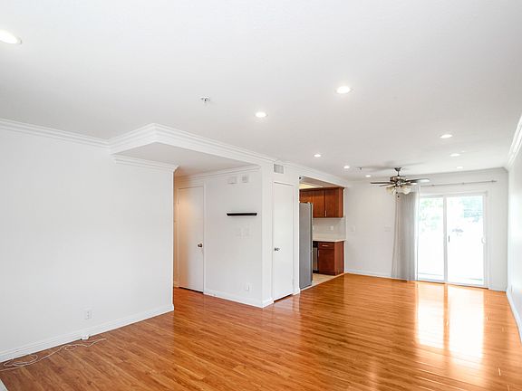 4th image of 611 Mound Ave APT F