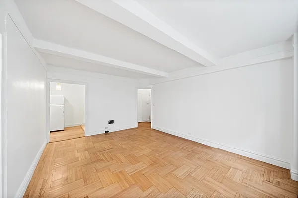 Sold by Ideal Properties Group | media 11