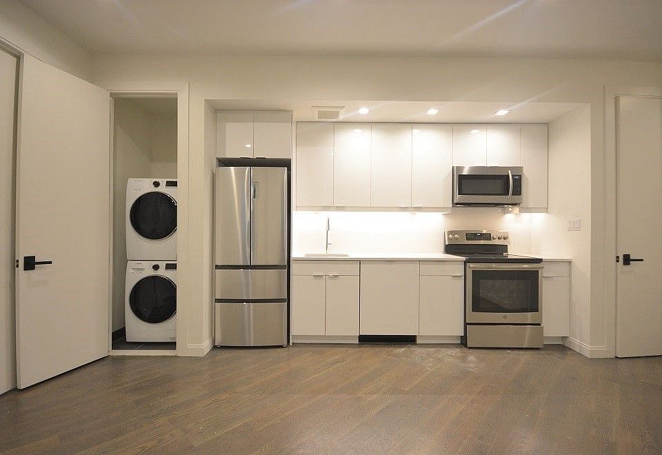 1st image of 1321 Union St APT 1L