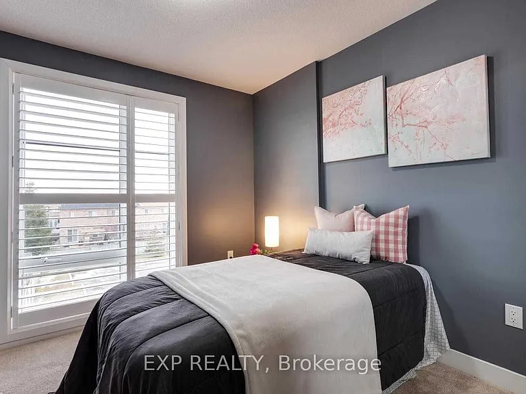 9 Pallock Hill Way — Photo 14