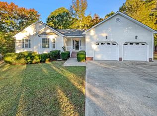 64 Falcon Pointe Ln, Clayton, NC 27520