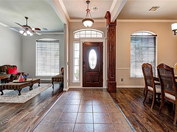 5th image of 13101 Winding Vine Ln