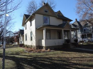 215 E 3rd St, Prophetstown, IL 61277