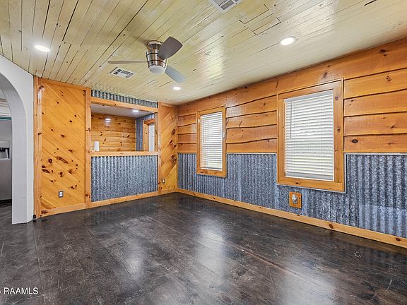 4th image of 134 Greenway Dr