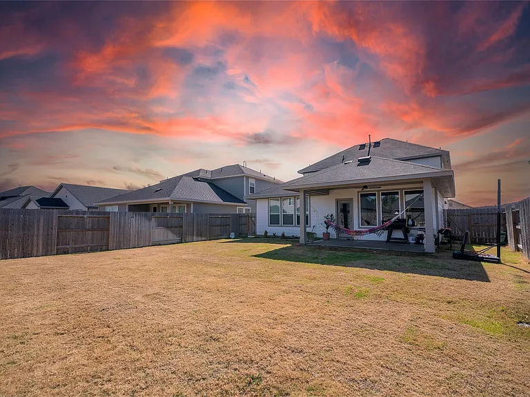 21802 Blue Daisy Ct — Photo 42
