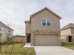 1104 Crossing Dr, Bryan, TX 77803