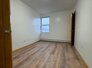 (Undisclosed Address), Fresh Meadows, NY 11365