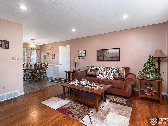 4th image of 740 43rd Ave Ct