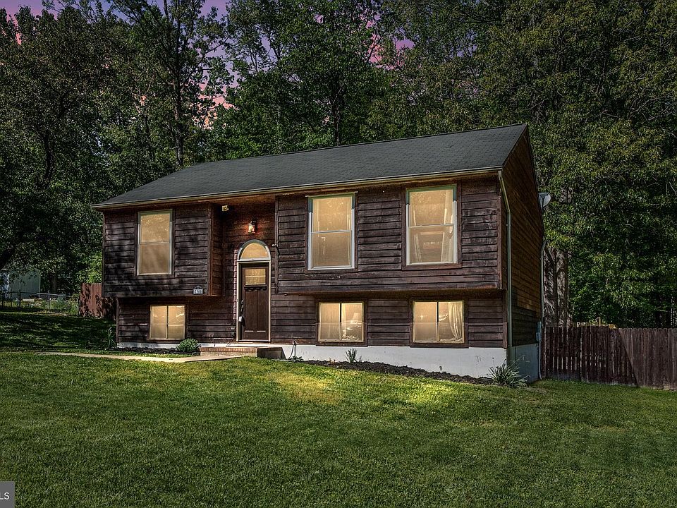 1st image of 7305 Plantation Forest Dr