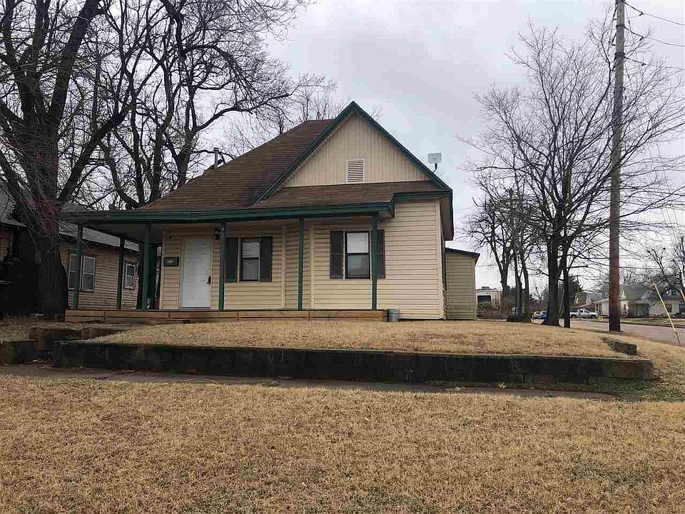 1st image of 423 W Oklahoma Ave