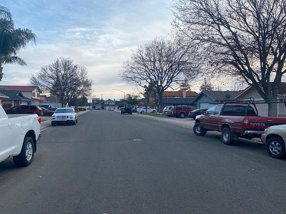4th image of 2821 McNeil Dr