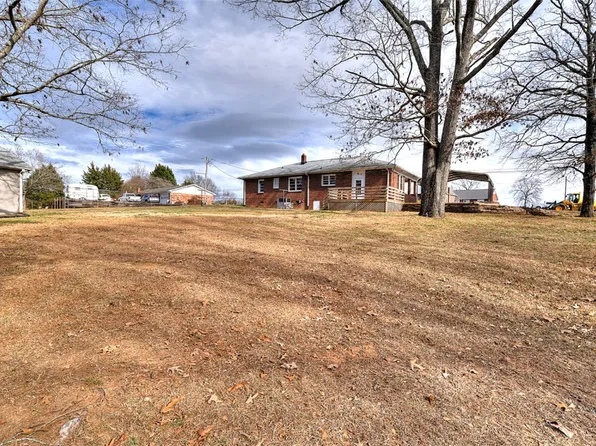 7998 Moorefield Mem Hwy, Liberty, SC 29657