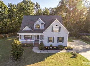 5529 Spence Plantation Ln, Holly Springs, NC 27540