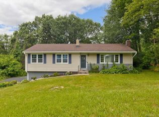 91 Perry Rd, Hamden, CT 06514