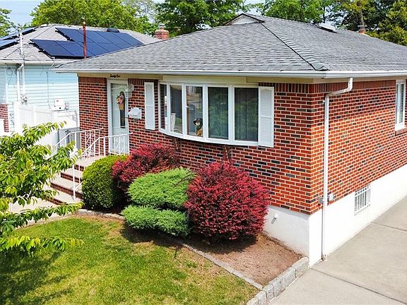 2nd image of 21 Clarence Pl