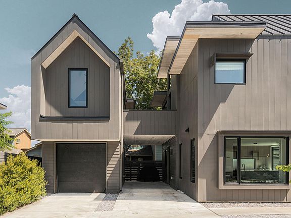 3rd image of 4402 Banister Ln #1