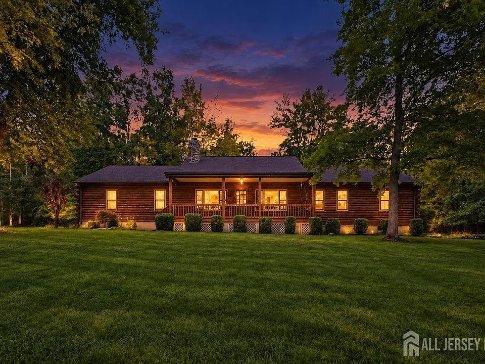 1058 Hoffman Rd