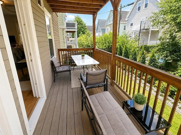 94 Josephine Ave #1 — Photo 17