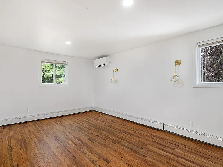 62 Lincoln Ave — Photo 16