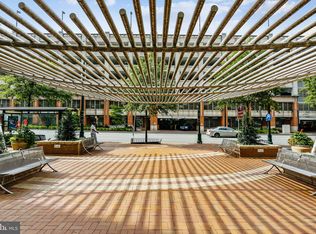 930 Wayne Ave APT 806, Silver Spring, MD 20910