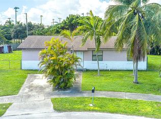 10274 SW 169th Ter, Miami, FL 33157