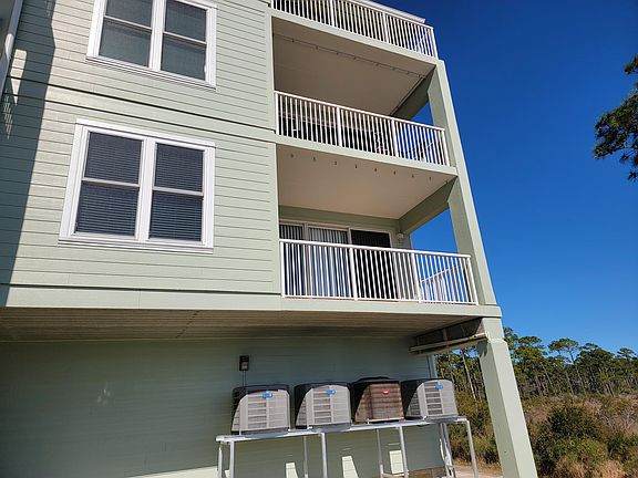5th image of 4050 Indigo Dr APT 101