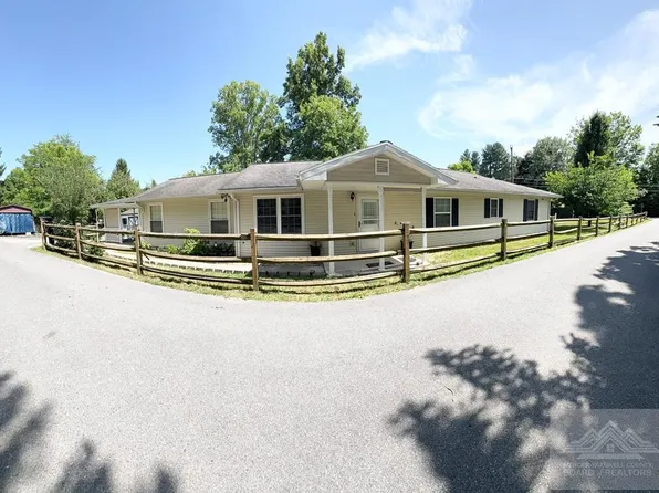 1102 Park Ave, Princeton, WV 24740