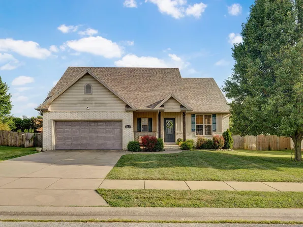 1010 E Cobblestone Drive, Ozark, MO 65721