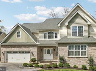 10 E Central Ave, Paoli, PA 19301