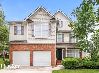 470 Bluffs Cir, Union City, GA 30291