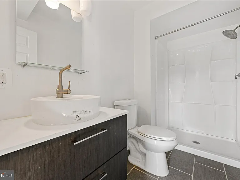 10533 Stevenson Rd — Photo 48