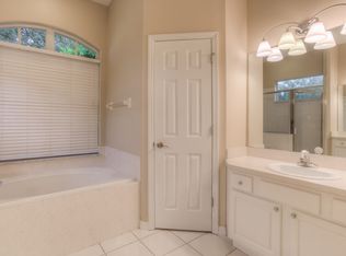 16911 Harrierridge Pl, Lithia, FL 33547