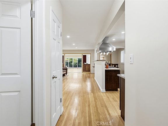 4th image of 13616 Delano St