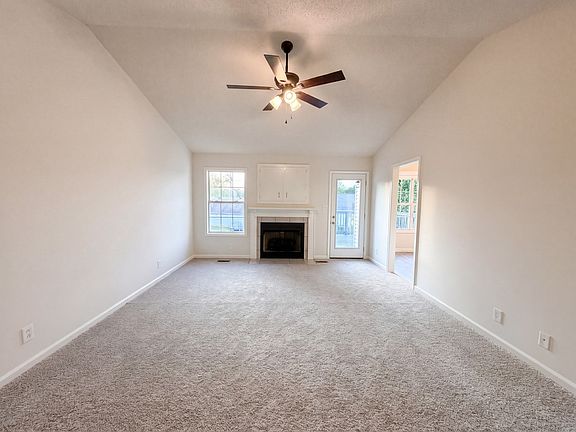 4th image of 1305 Jared Ray Dr