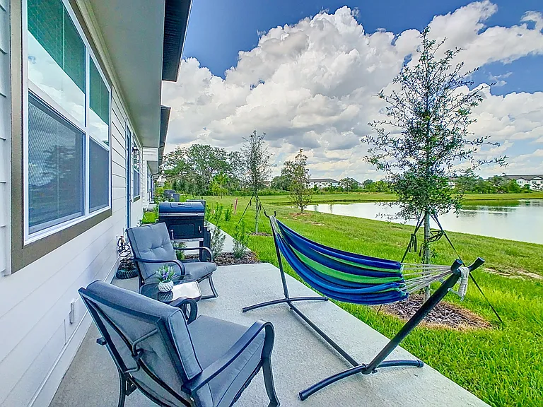 1055 Plantation Ln — Photo 6