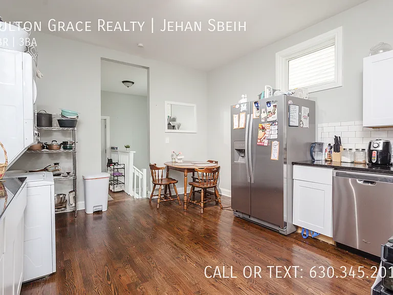 2733 N Sheffield Ave #2F — Photo 5